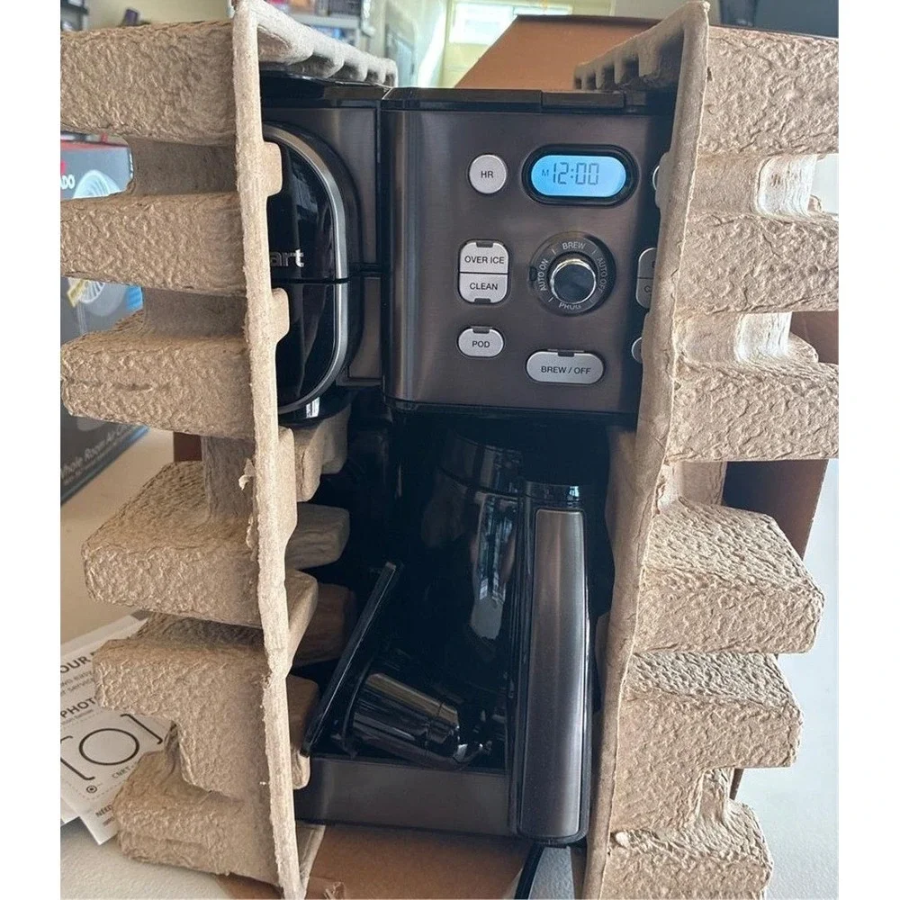 Cuisinart Coffee Center 2-in-1 Coffeemaker SS-16BKS Black‎ Stainless 12-Cup Pod